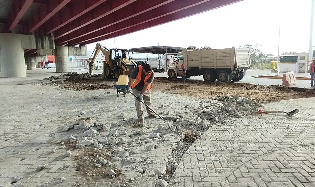 Afirma el CMIC, que los distribuidores viales de Universidad y Guayabal fueron mal planeados.