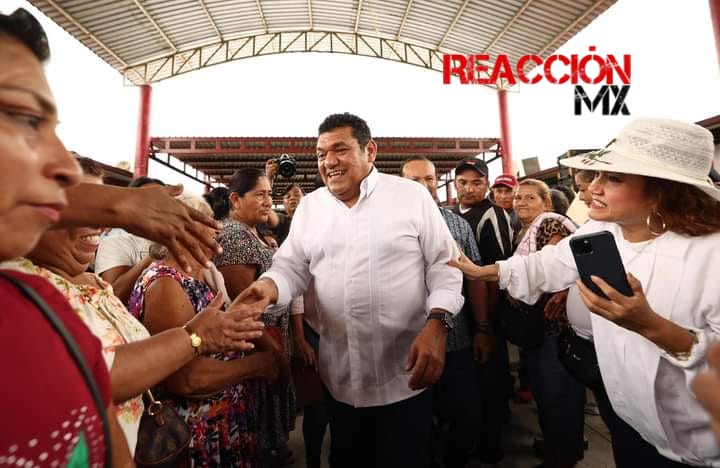 Afirma Javier May que el pueblo decidirá las obras a realizar.