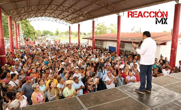 Afirma Javier May que el pueblo decidirá las obras a realizar.