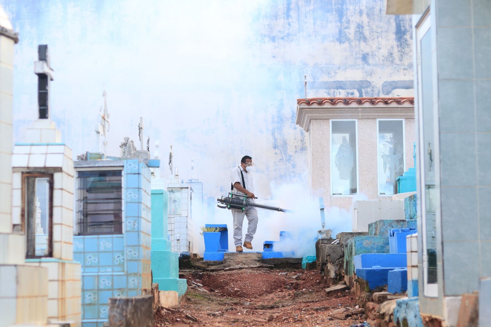 Refuerzan acciones de prevención y control del dengue en panteones.