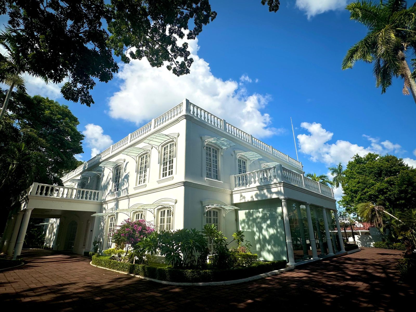 Recibe Gobierno del Pueblo 89 propuestas para crear el nuevo logotipo del Centro Cultural Quinta Grijalva.