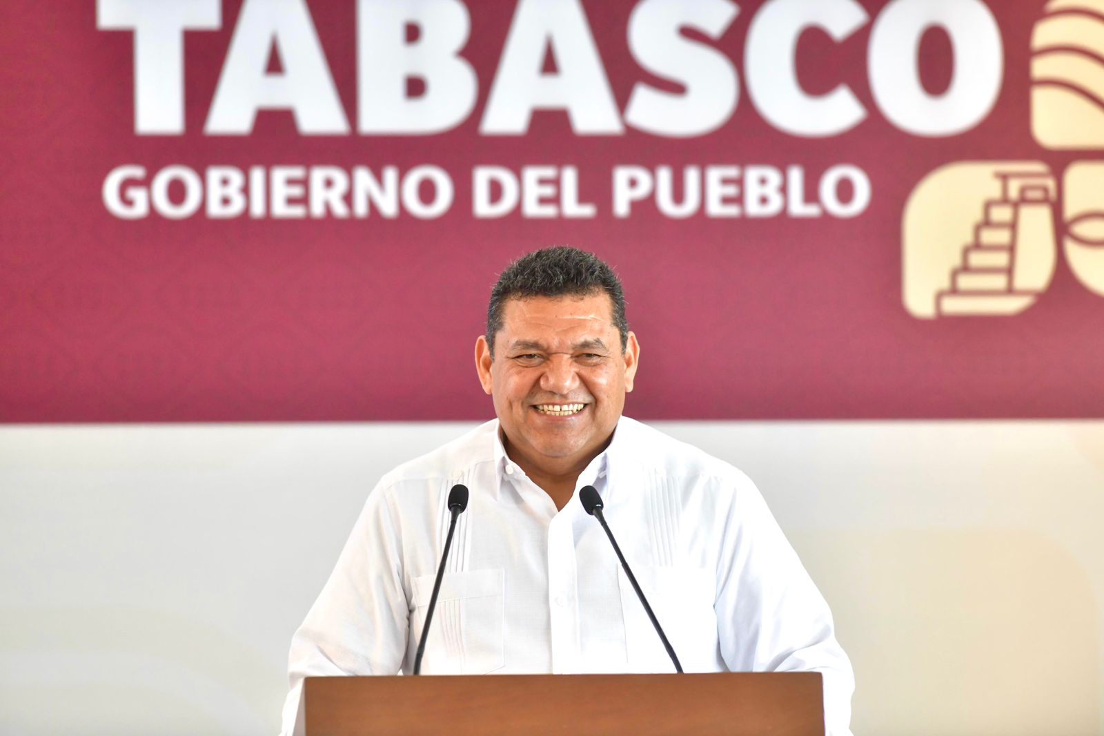 Gobierno del Pueblo va por rescate del sector cacaotero; se construirá una industrializadora y se sembrarán 50 mil hectáreas de cacao: Javier May.