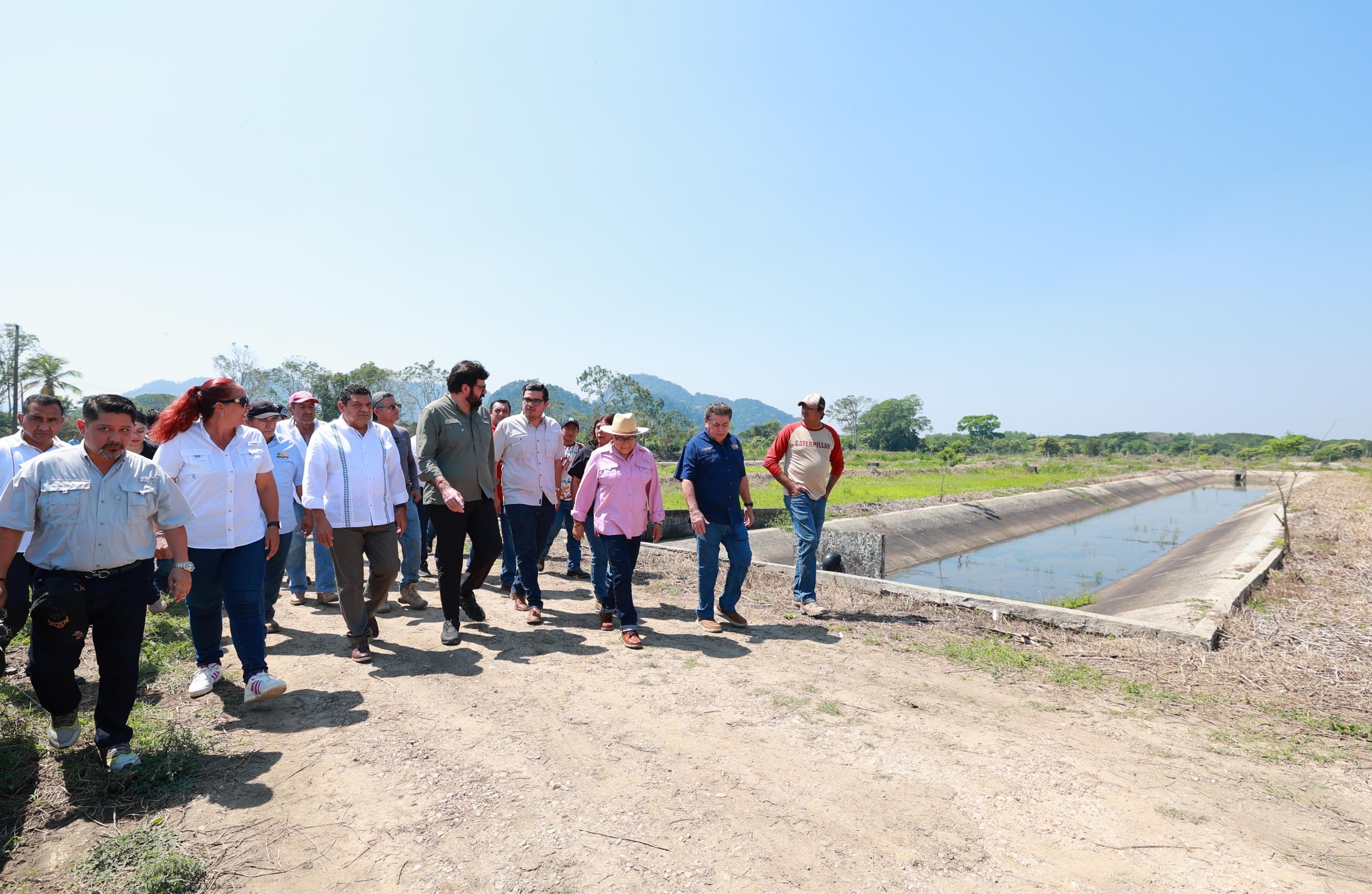 Supervisa Javier May avances de rehabilitación de la Piscifactoría en Teapa.