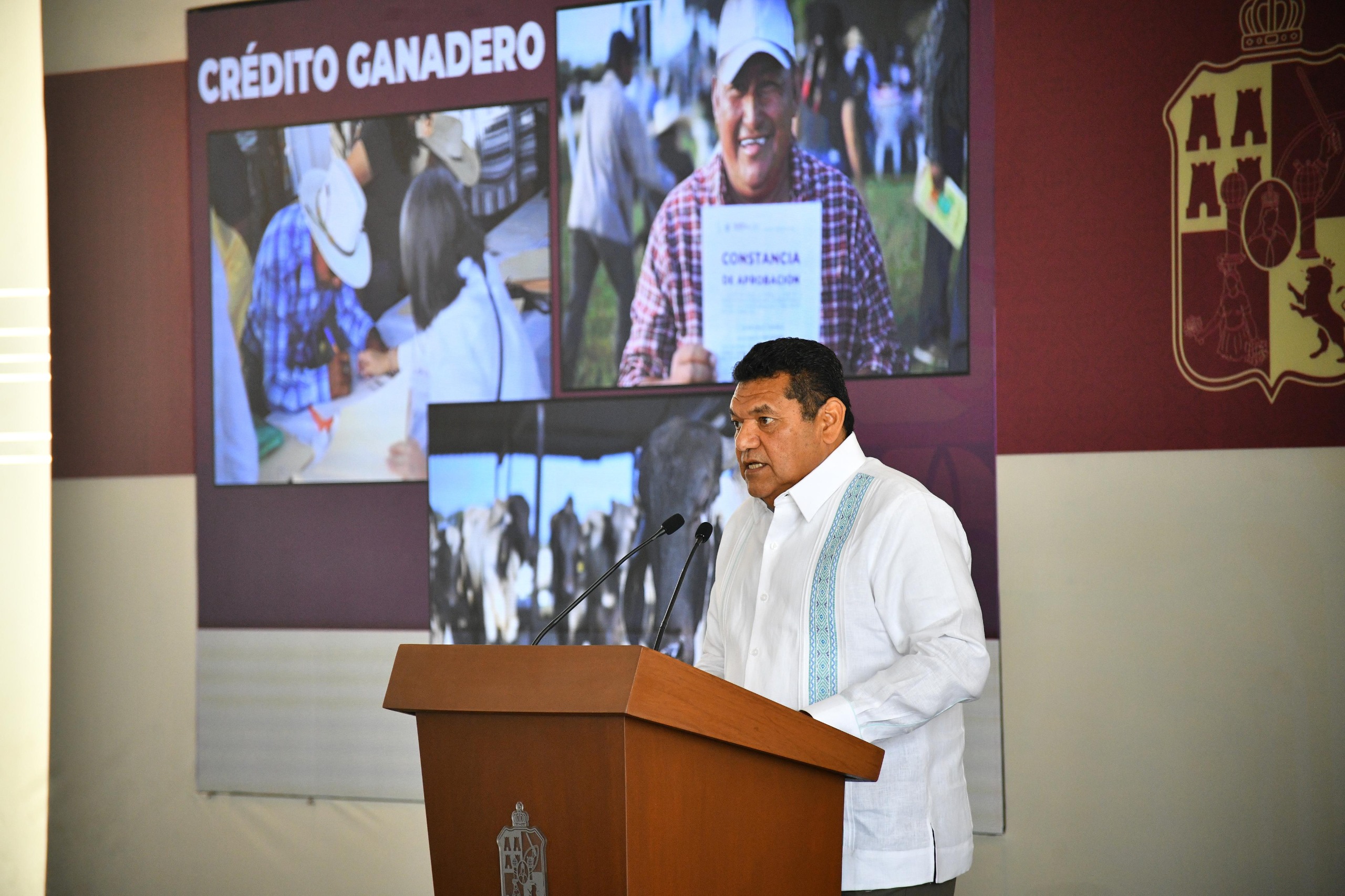 Programas del Gobierno del Estado mejoran la vida de 23 mil 415 tabasqueños: Javier May.