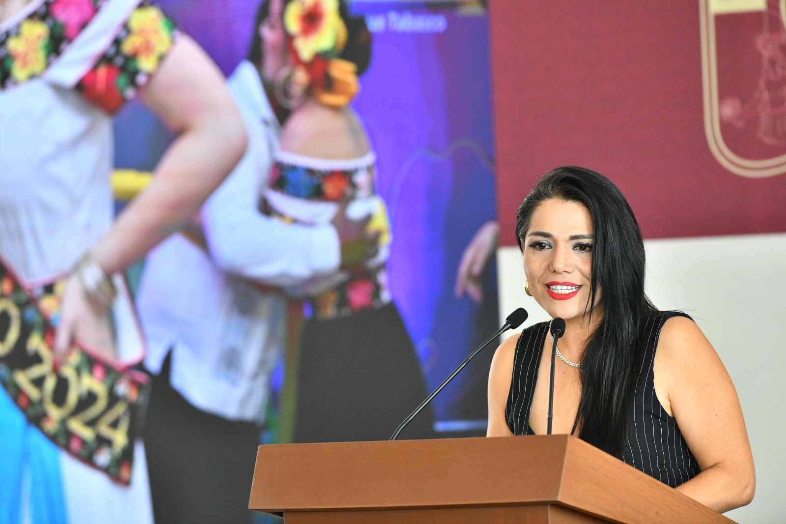 Recinto ferial estará listo para inauguración de la Fiesta del Pueblo; anuncian chatbot oficial de la Feria Tabasco 2025.