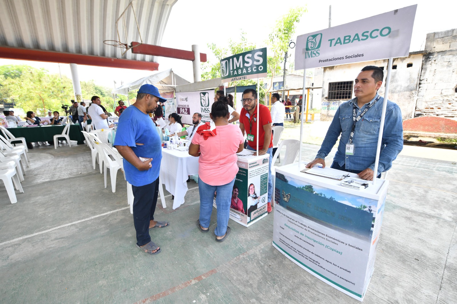 Jornadas de Paz llevan bienestar a familias del ejido El Cedro, Nacajuca.