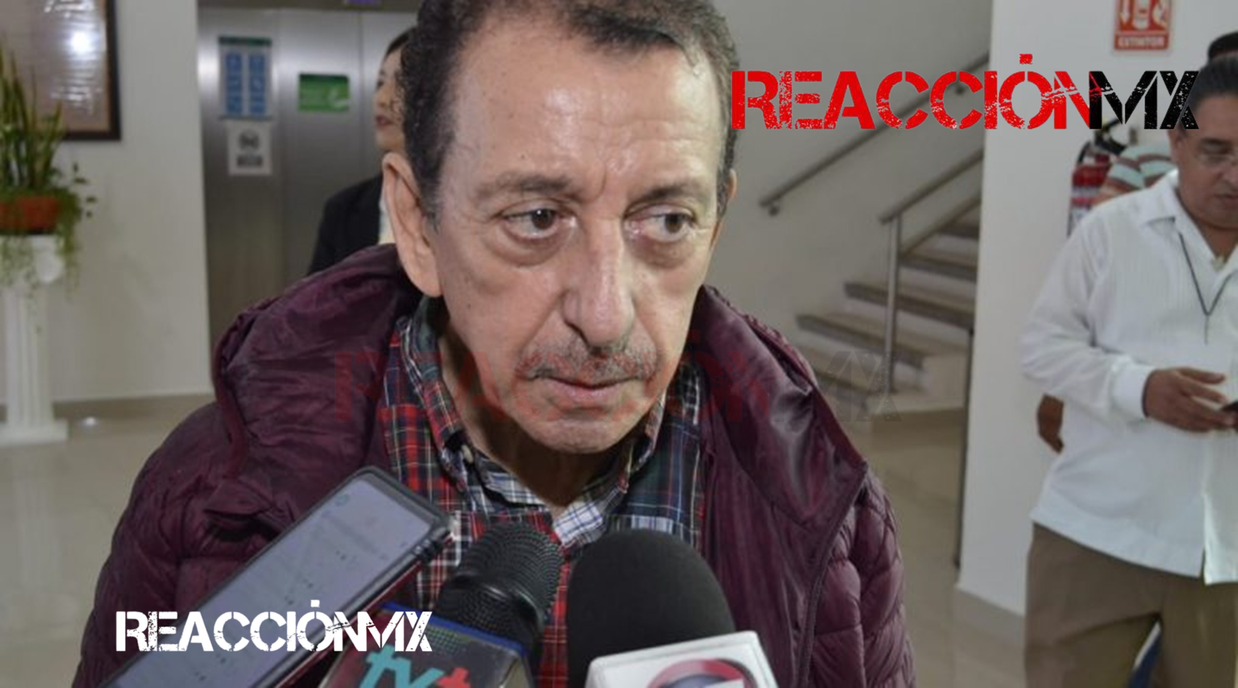 Mas de 3 Mil trabajadores de empresas en riesgo por adeudos de PEMEX.