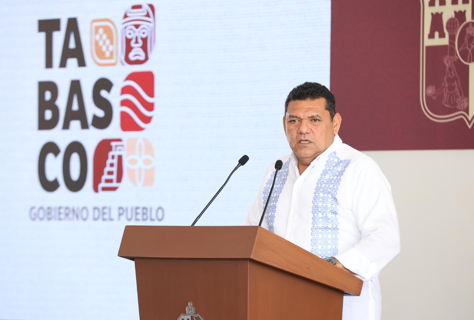 Reconoce Javier May a atletas tabasqueños ganadores de medallas en Olimpiadas Nacionales Conade 2025.