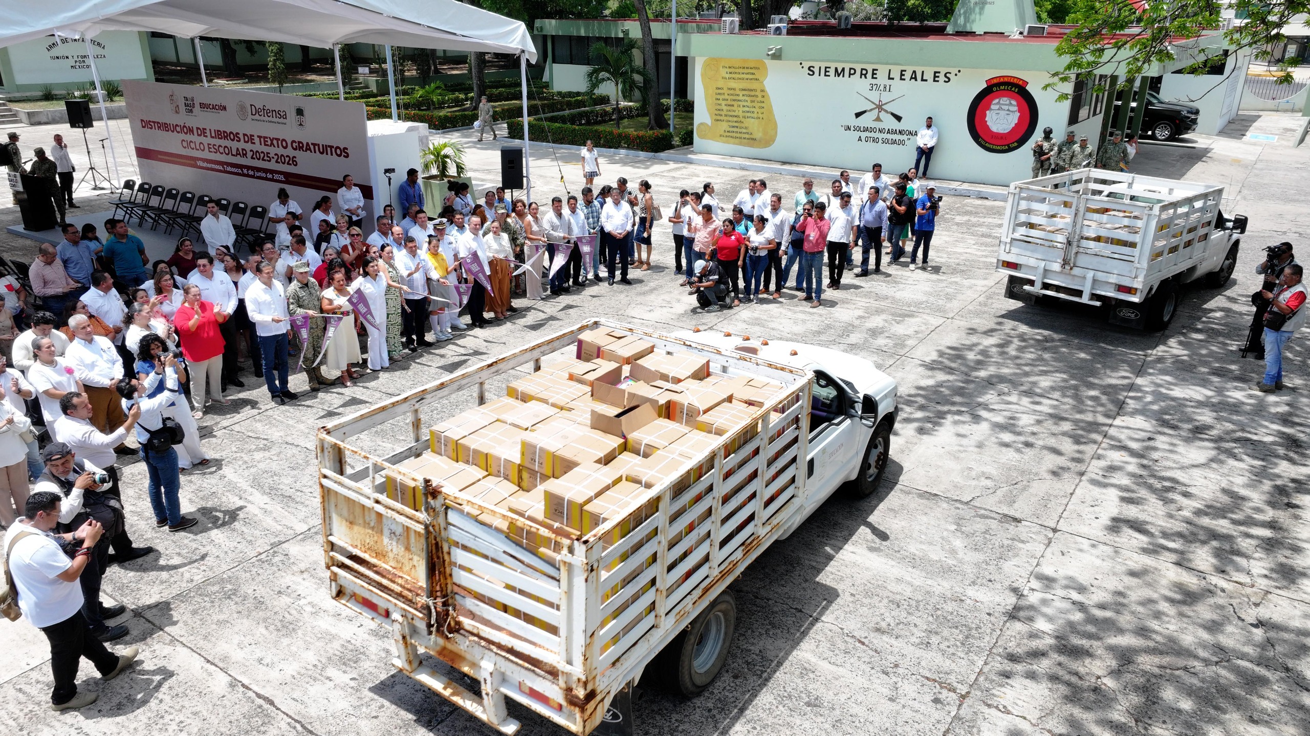 Pone en marcha Gobierno del Estado distribución de 3.2 millones de libros de texto gratuitos para el ciclo 2025-2026.