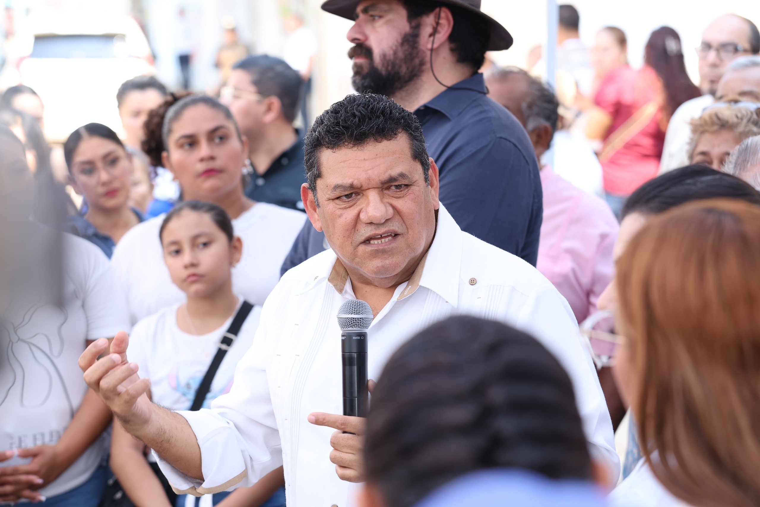 “Estamos en una nueva etapa en Tabasco”, afirma Javier May al destacar mejora en la percepción de seguridad en Villahermosa.