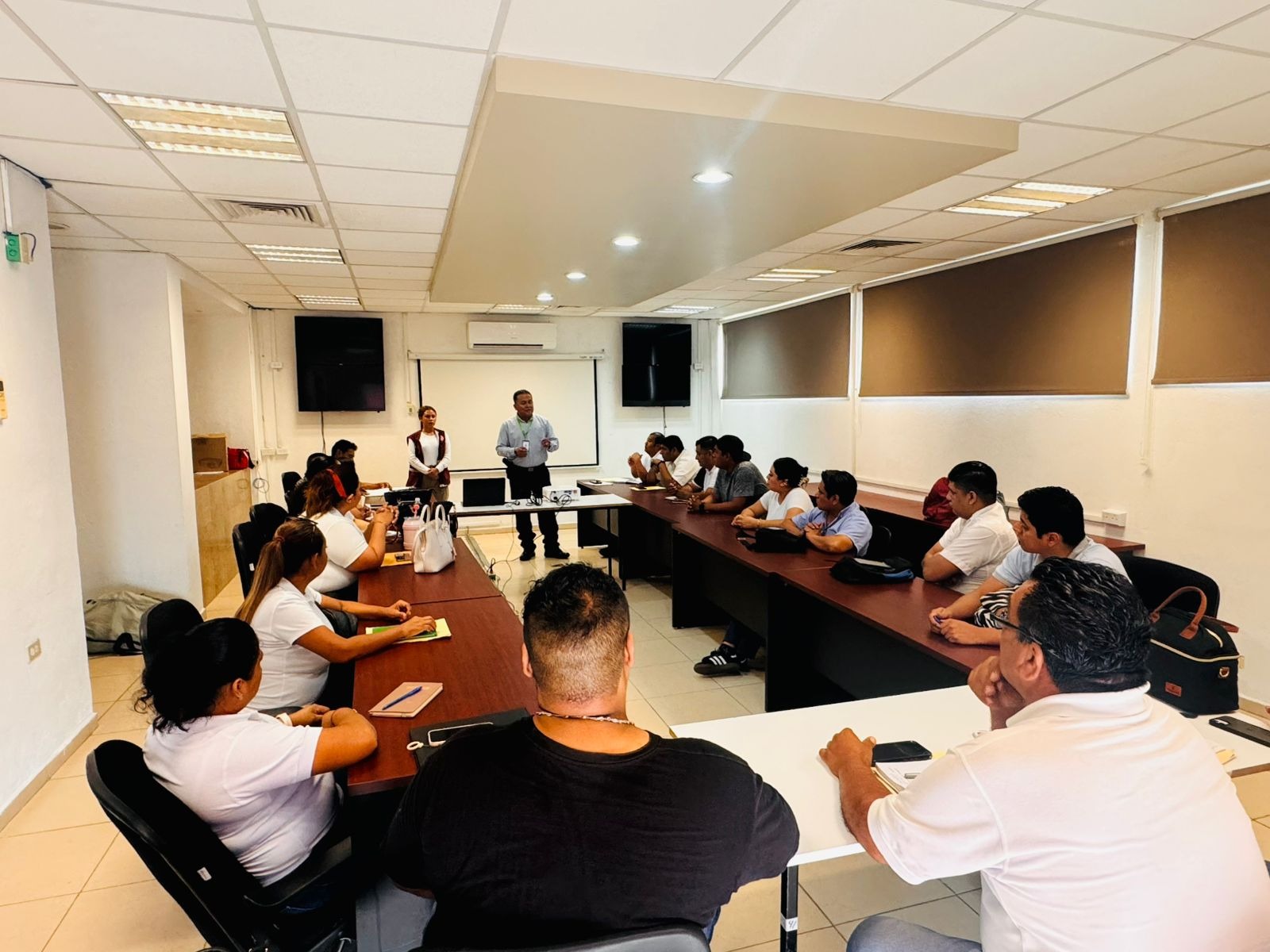 Inicia IPCET Jornadas de Capacitación en Protección Civil dirigida a personal sustantivo de la FGE de Tabasco.