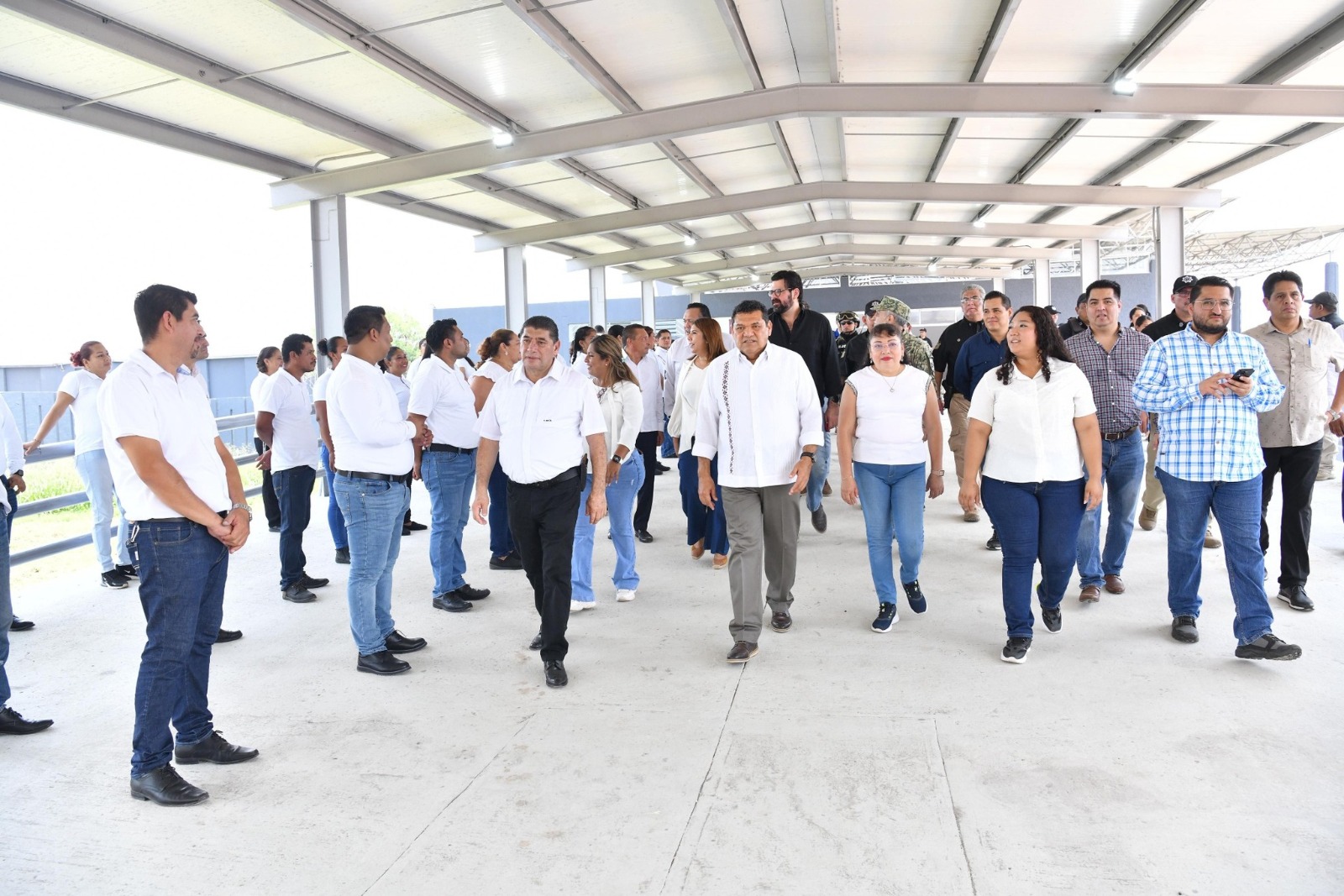 “Se acabó la fiesta” para los delincuentes de alta peligrosidad con el nuevo Centro Penitenciario Estatal Número 9, exclama el Gobernador Javier May al supervisar el avance de 95% en su rehabilitación.