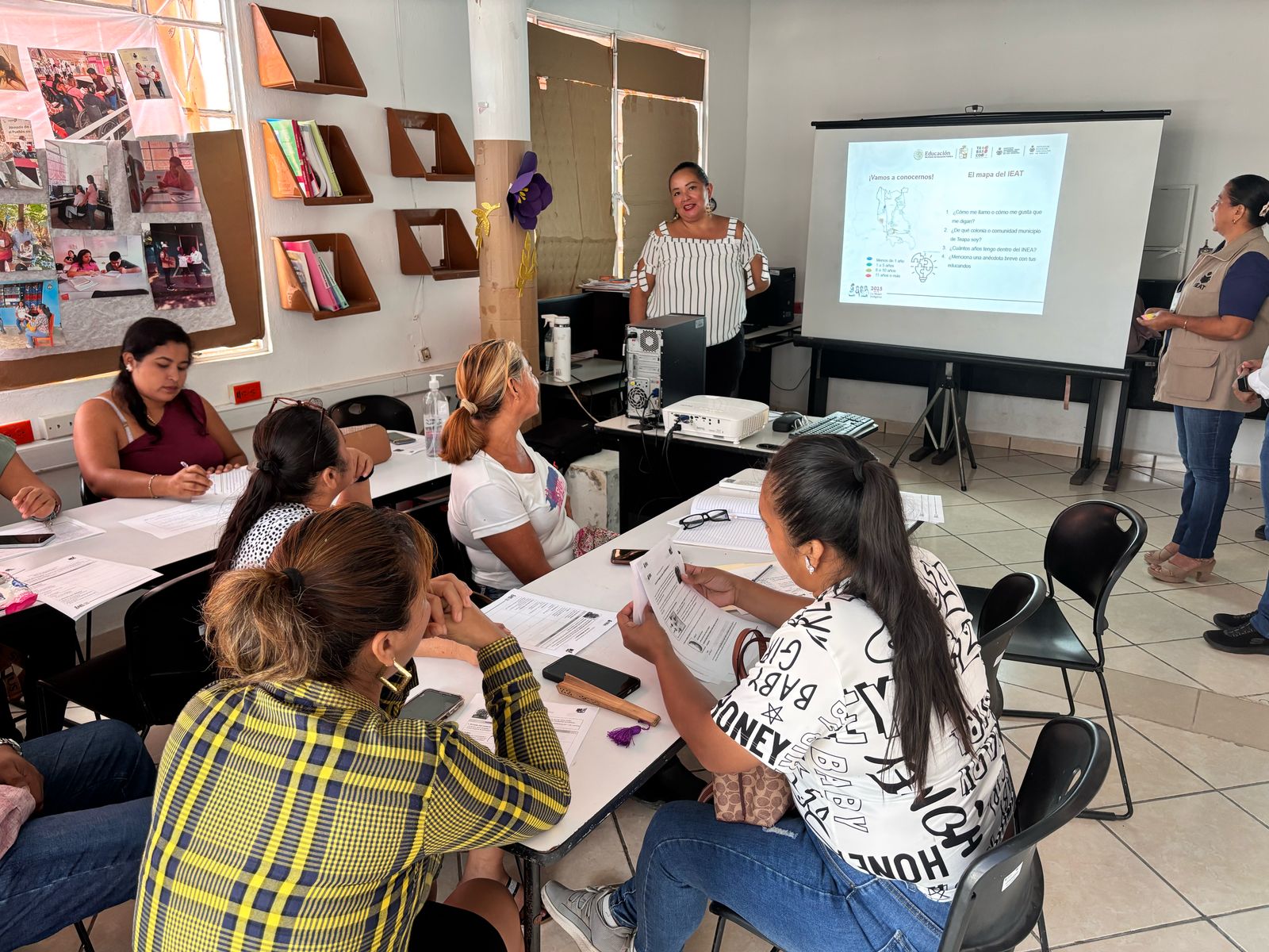 Inicia IEAT formación estatal a más de 600 personas.