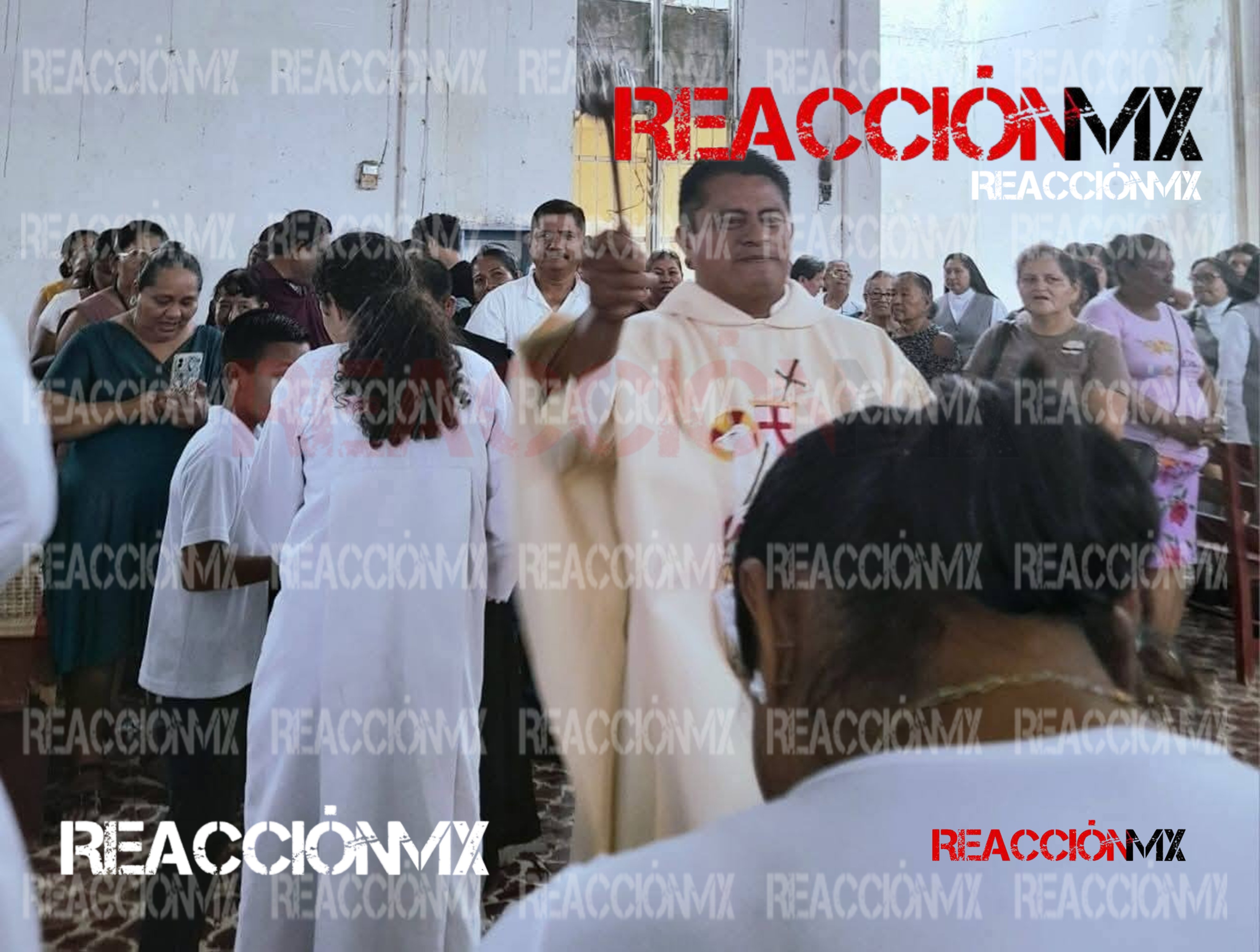 FGE detiene en Huimanguillo a sacerdote acusado de pederasta.