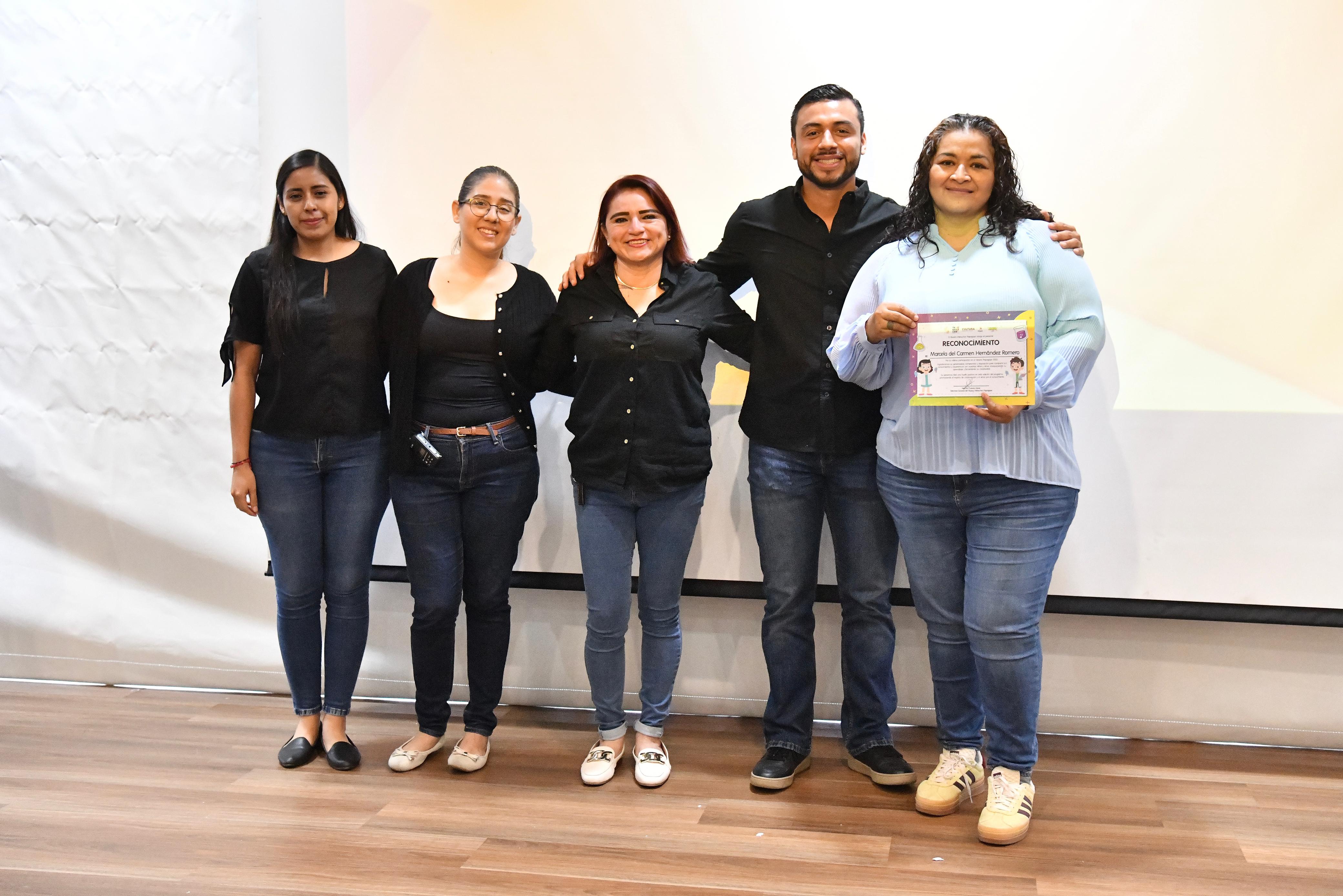 Con juegos, vals y diploma, infantes cierran segunda semana del curso Verano en el Papagayo.