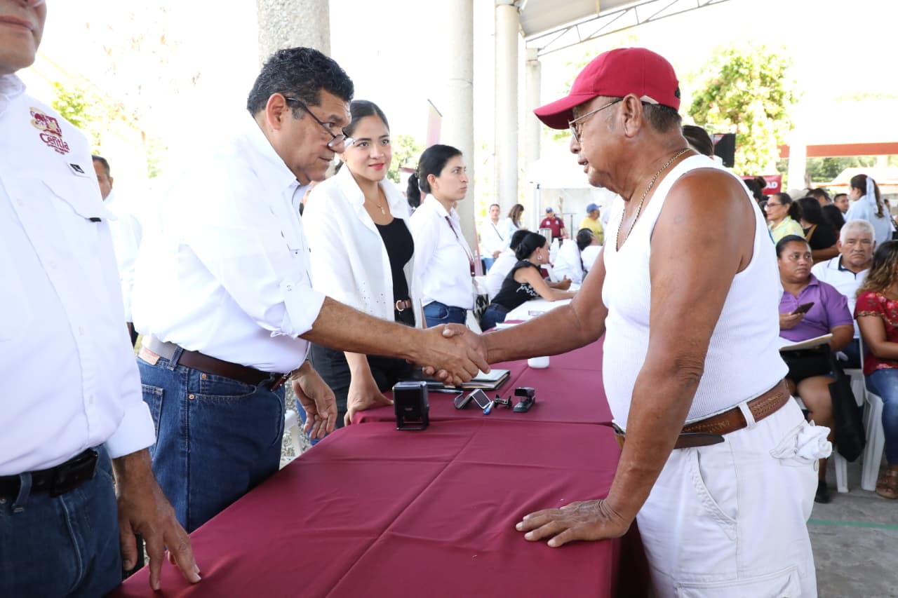 Lleva Gobierno del Estado atención directa al ejido La Estrella de Centla, con las Jornadas en Territorio.