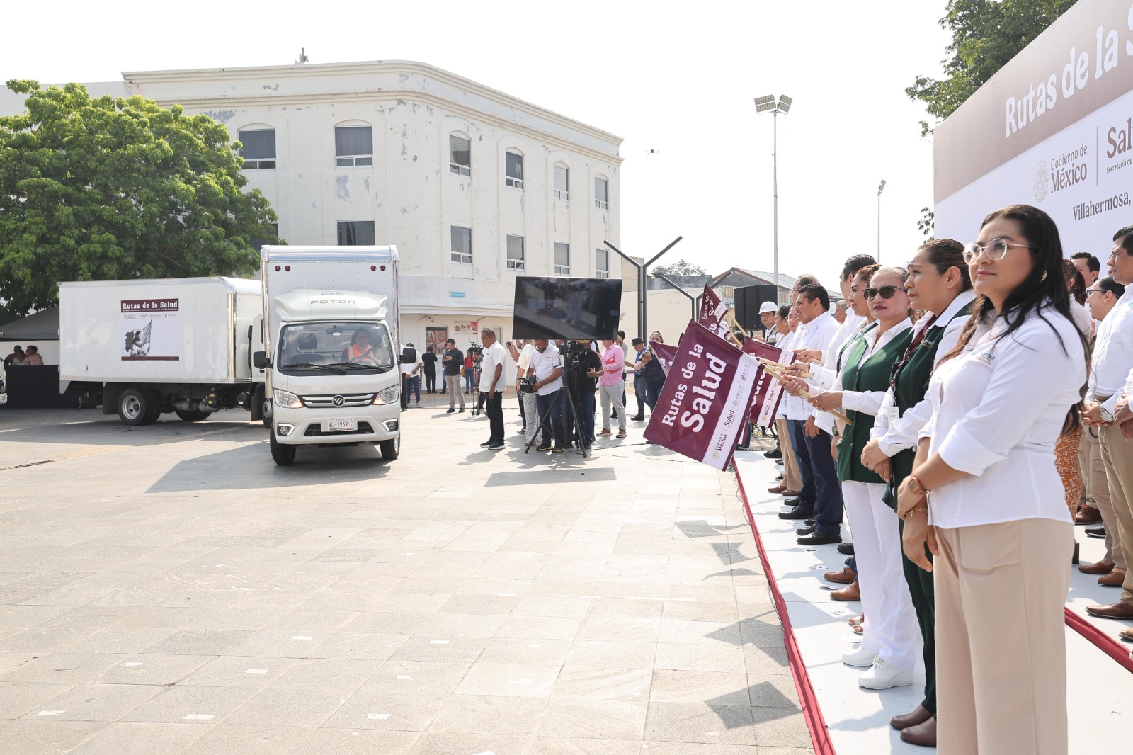 Arrancan ‘Rutas de la Salud’, Gobierno del Estado y de México ponen en marcha nueva red de distribución de medicinas del IMSS-Bienestar en Tabasco.