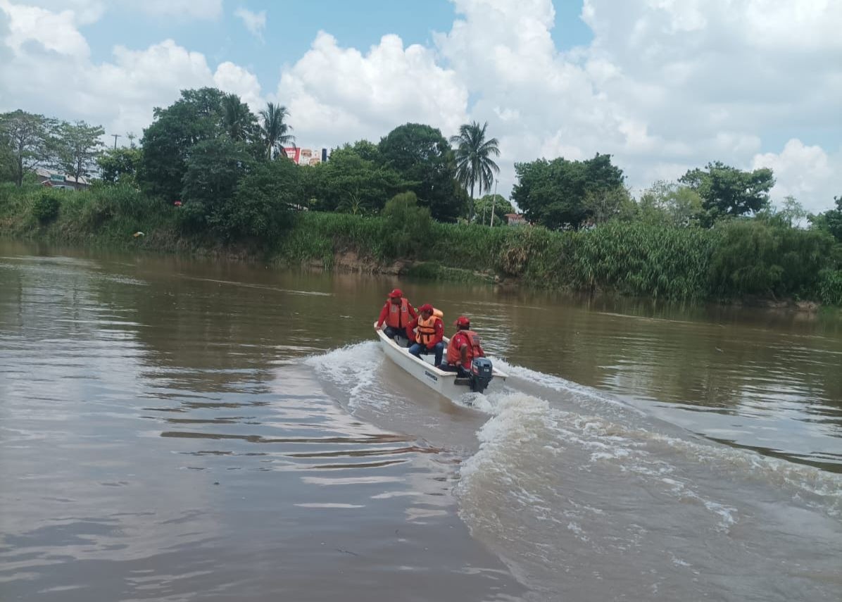 Protección Civil exhorta a extremar precauciones durante la Gran Carrera Motonáutica en el río Grijalva.