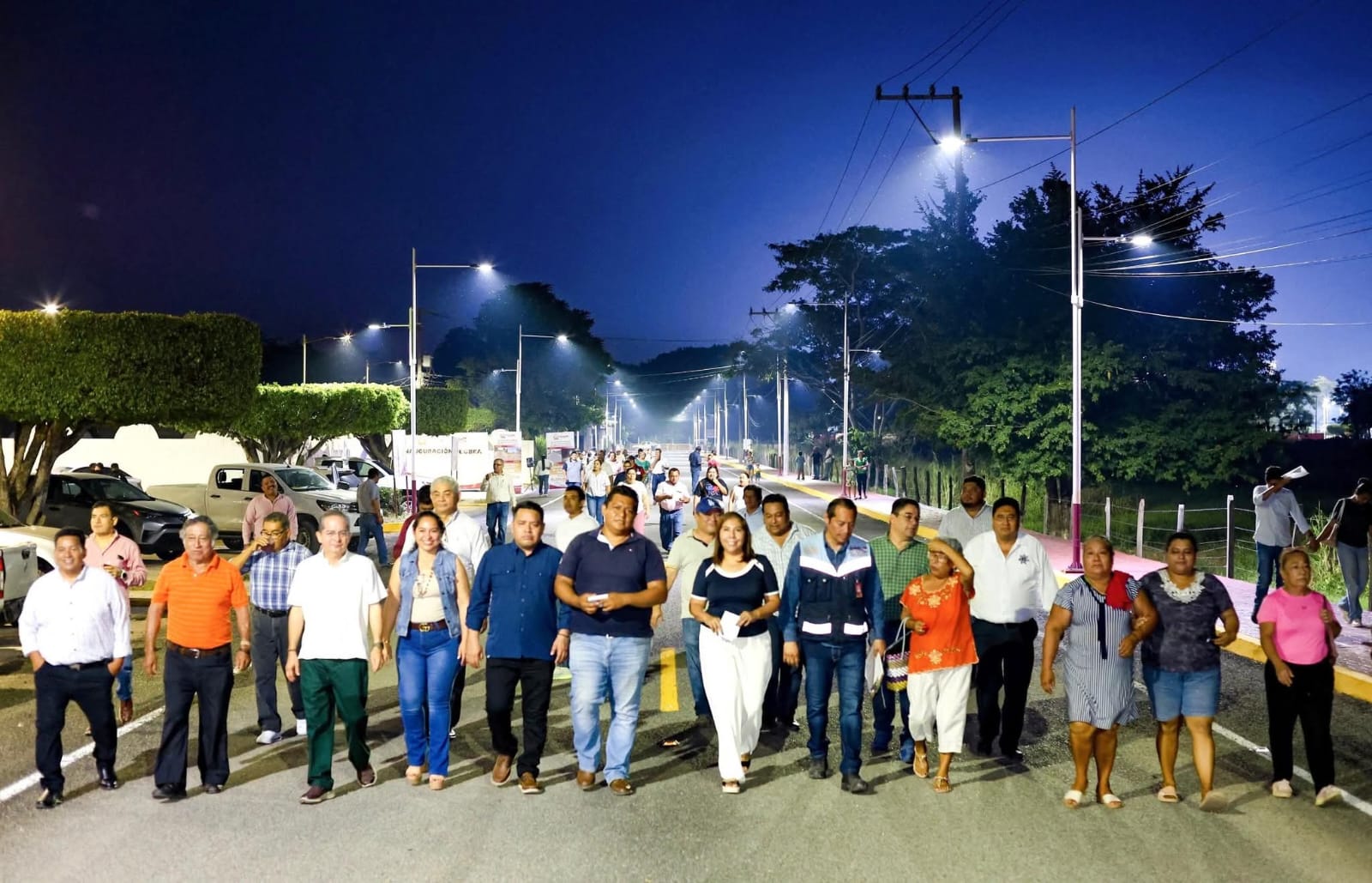 Inaugura Mari Luz Velázquez Jiménez el proyecto “Camino Seguro” en la calle Walter Herrera.
