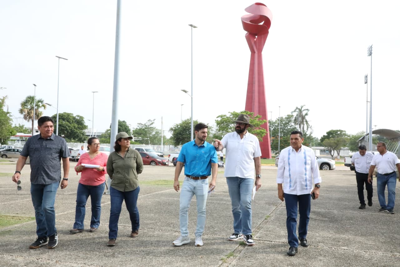 Anuncia Javier May rehabilitación de pista de patinaje y mantenimiento general de Olimpia XXI; “el Gobierno del Estado seguirá invirtiendo en el deporte”, destaca.
