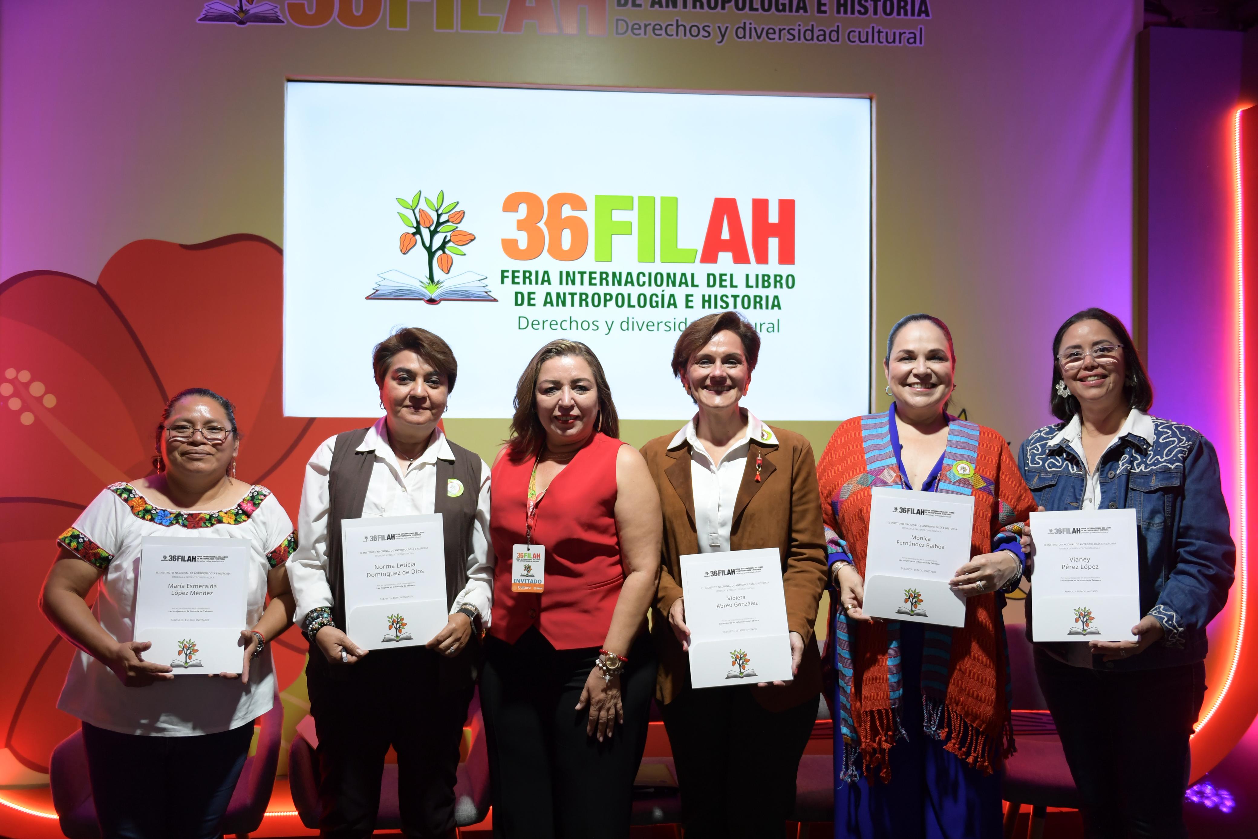 Mujeres, el rostro de Tabasco en la FILAH.