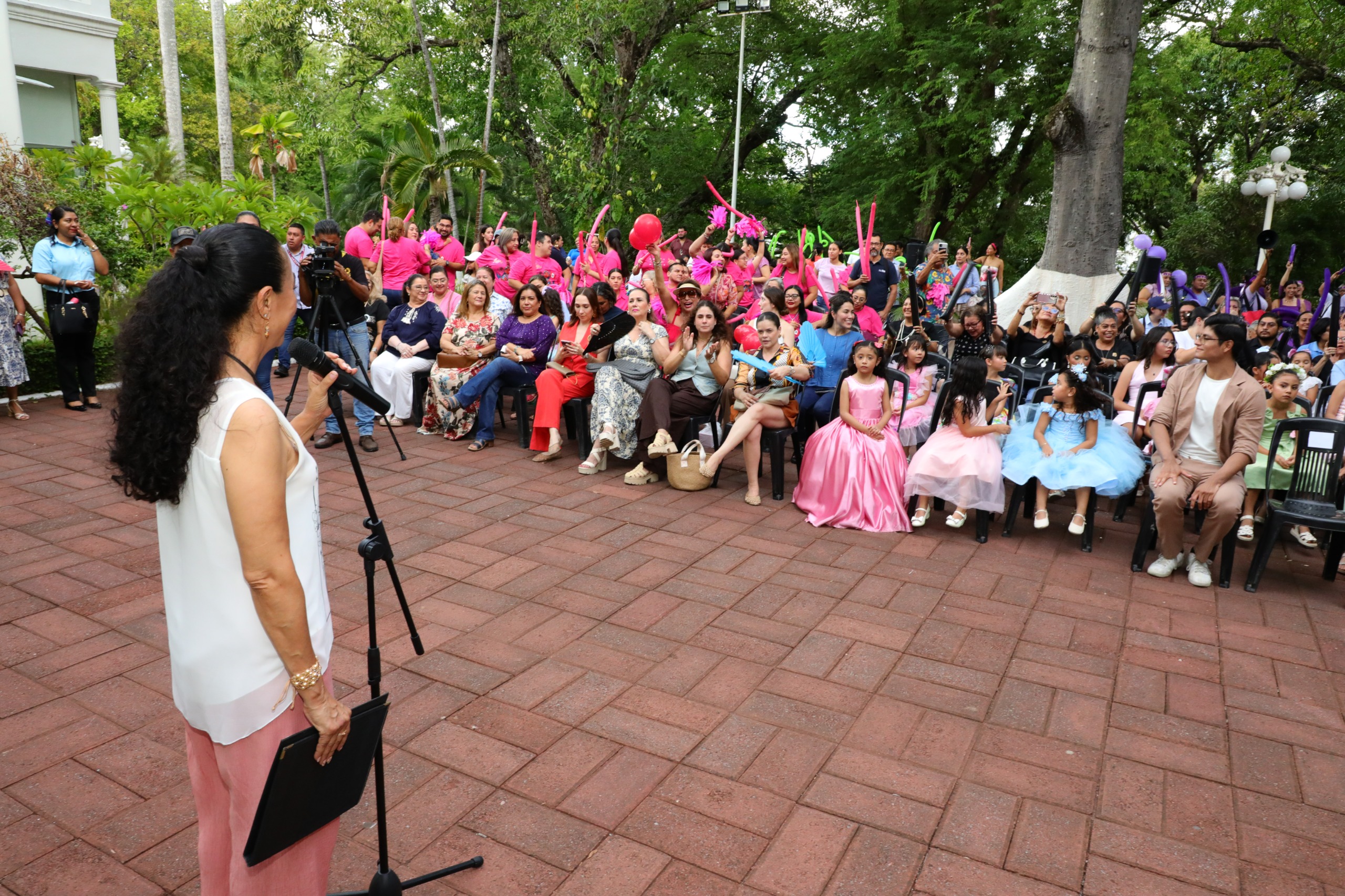 Aspirantes al título Niña Independencia 2025 se declaran listas para el Reinado de Belleza Infantil.