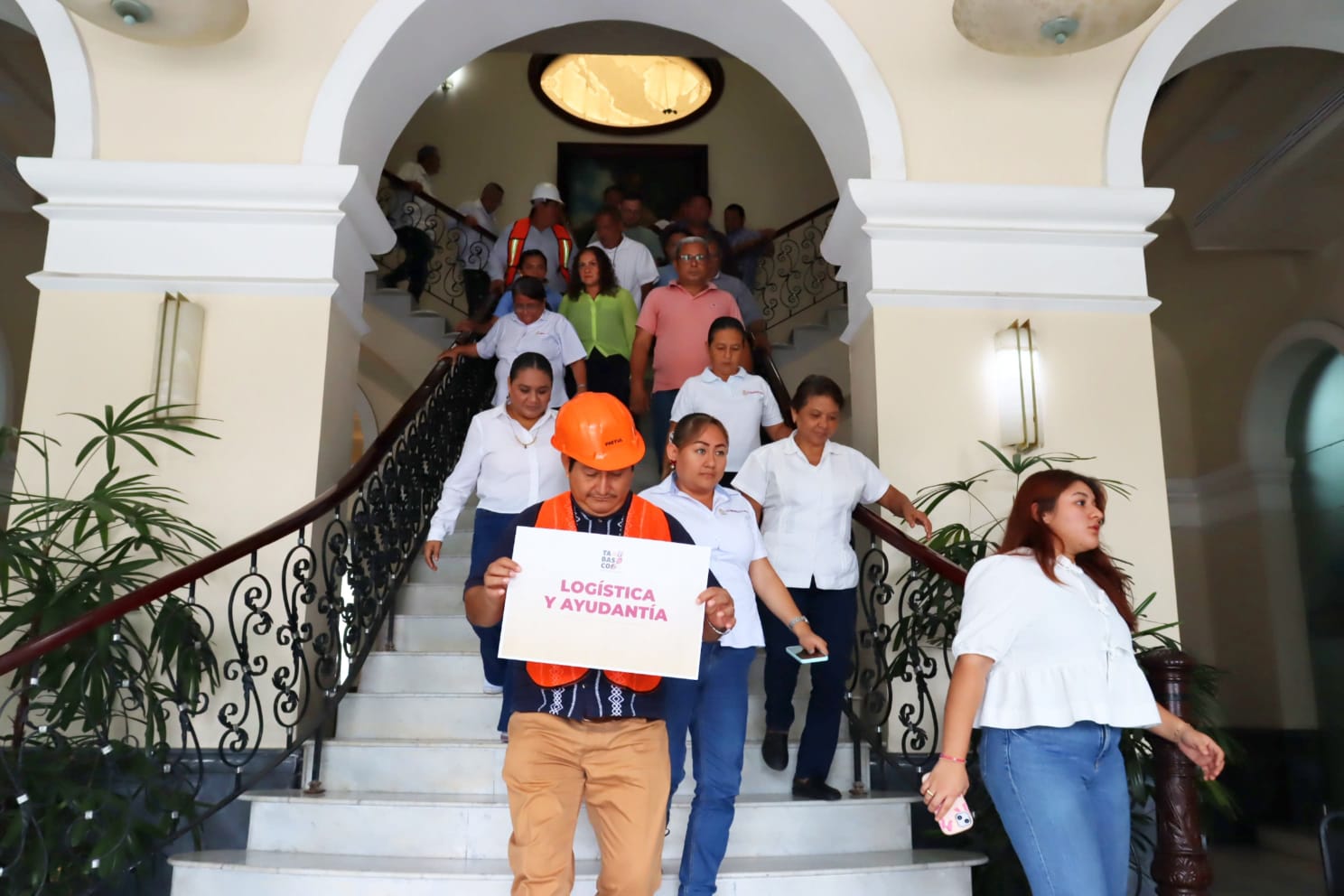 Participan 150 mil tabasqueñas y tabasqueños en Segundo Simulacro Nacional 2025; cada vez mayor consciencia ciudadana en materia de prevención: Javier May.