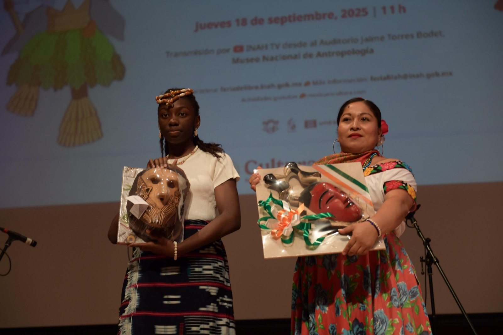Tabasco, protagonista en la 36ª Feria Internacional del Libro de Antropología e Historia; como invitado especial lleva la cultura y el arte tabasqueño a la capital del país.