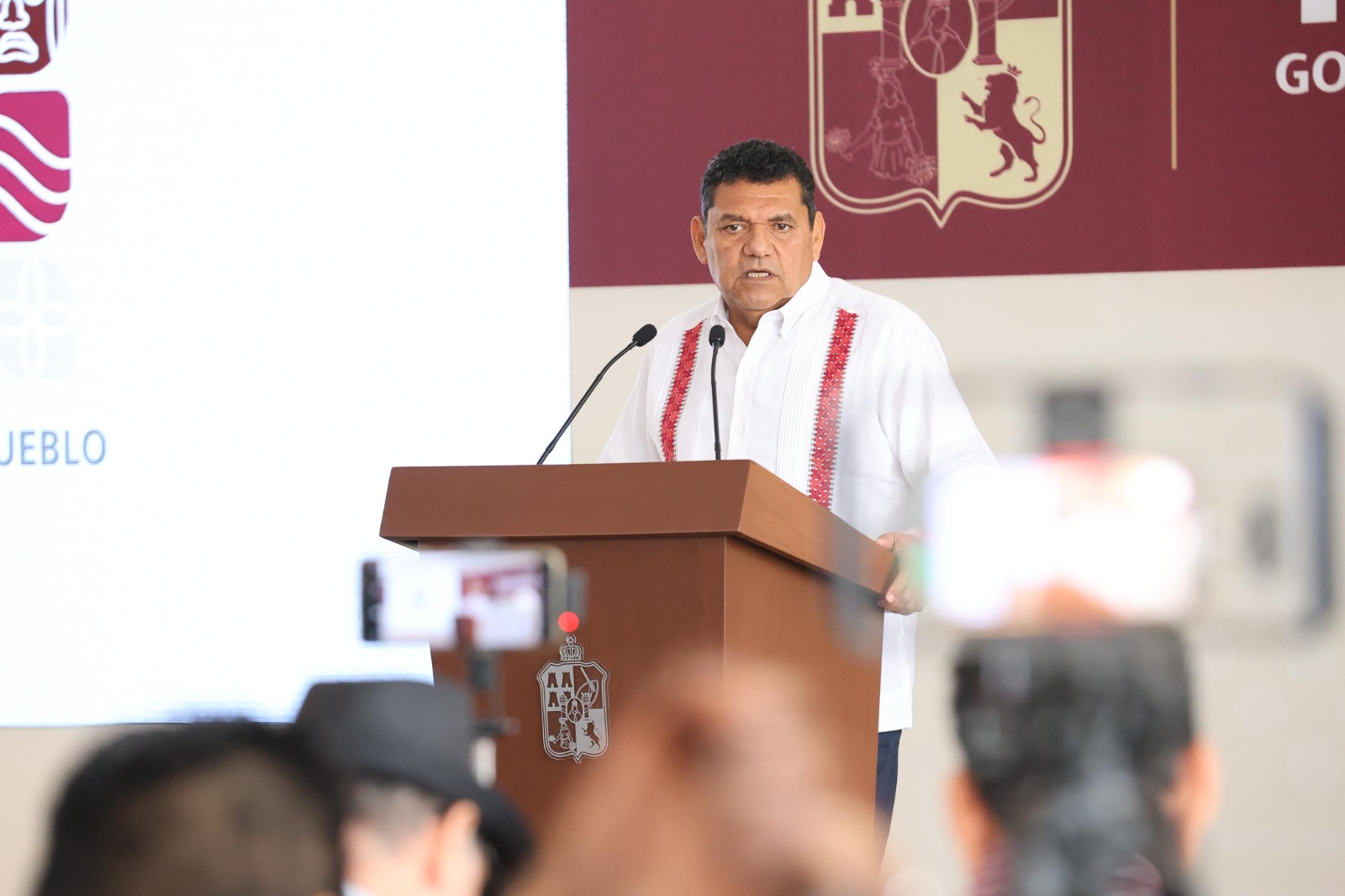 Invita Gobernador de Tabasco a reunirse como familia y comunidad para disfrutar del XVIII Festival Cultural Ceiba 2025, ‘Arte y Magia en el Grijalva’.