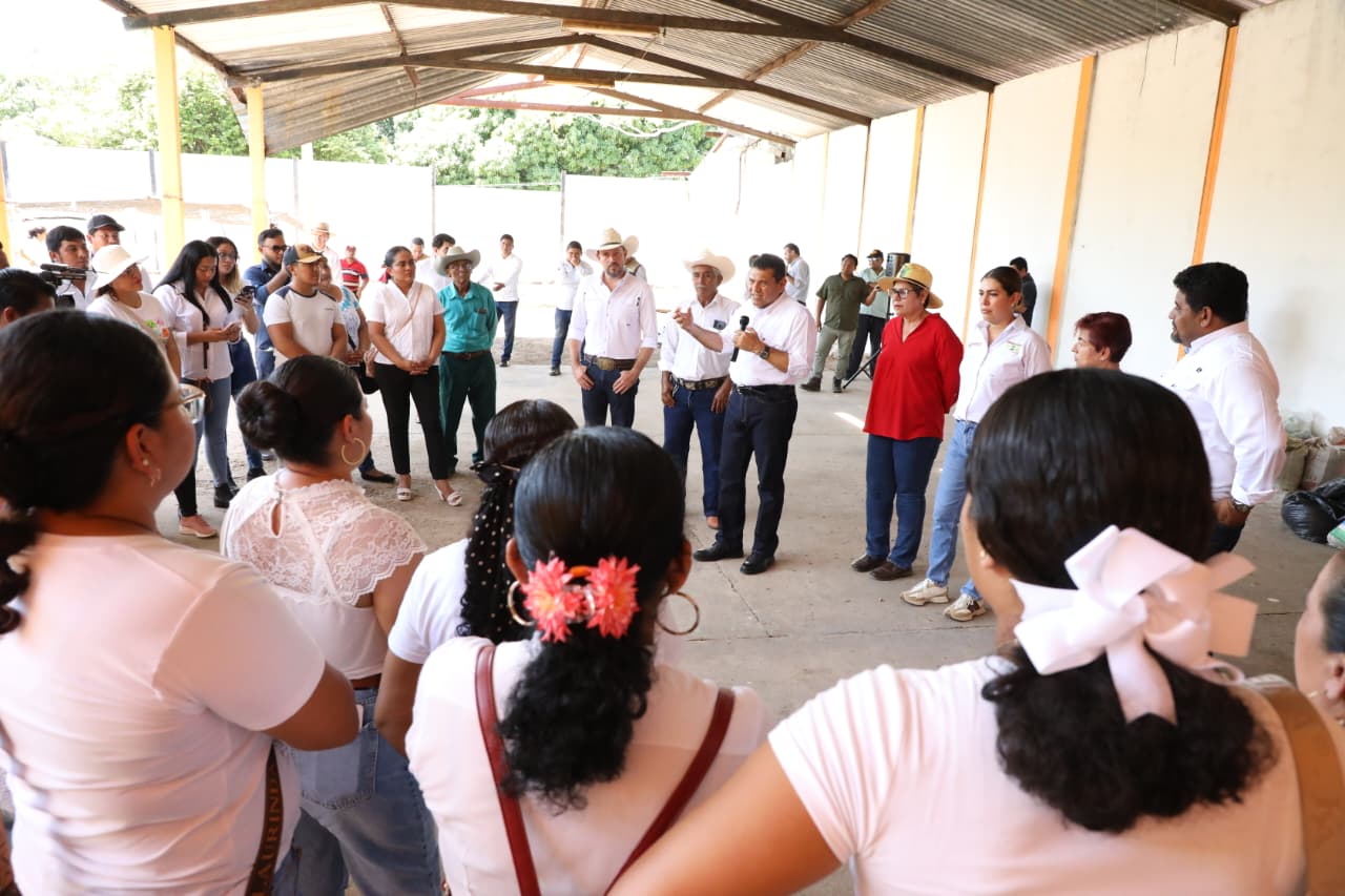 Sembrando Vida Tabasco se consolida en Balancán con la suma de más sembradoras y sembradores, que ayudarán a recuperar los ecosistemas y hacerlos producir.