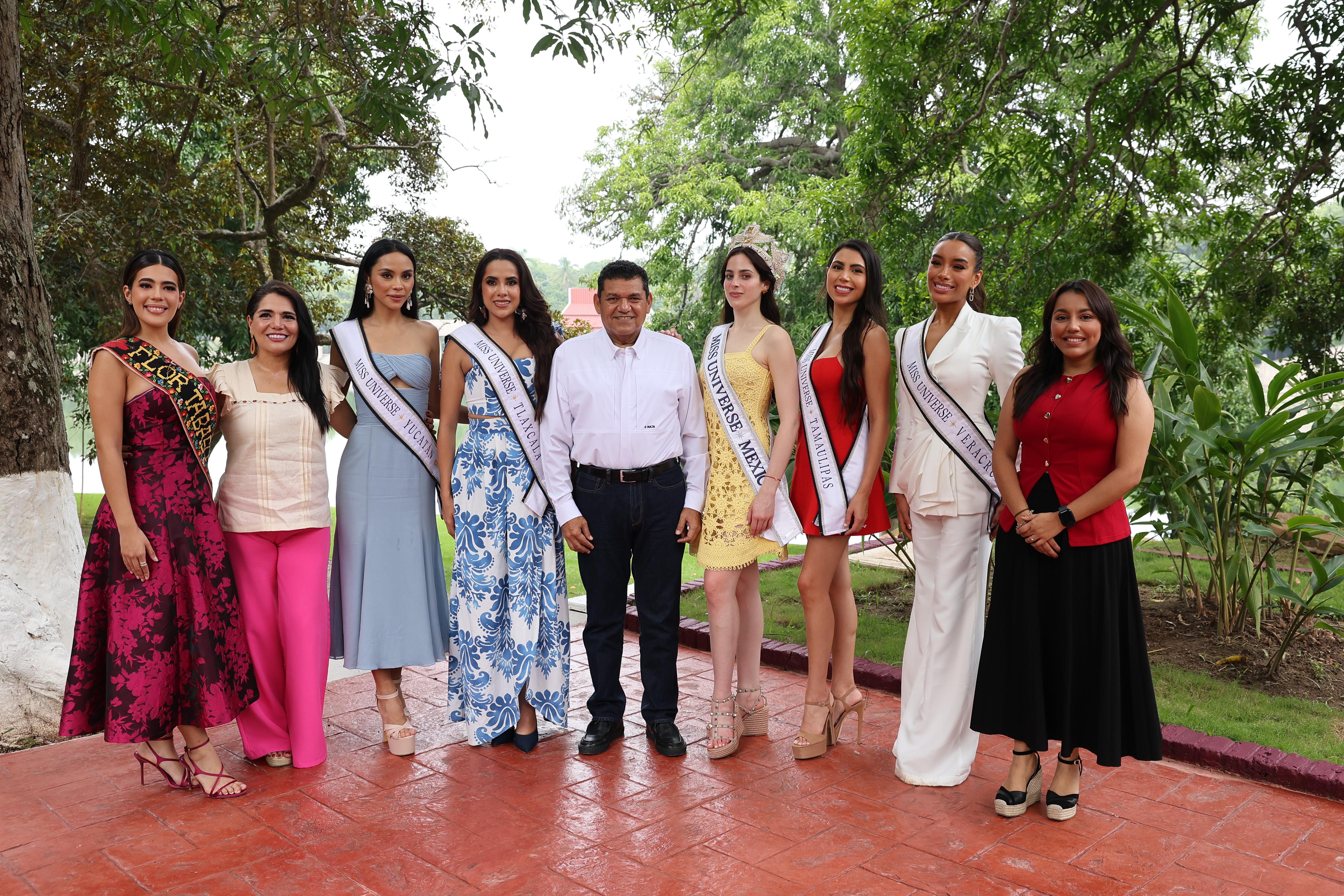 Recibe Gobernador Javier May a la Miss Universe México 2025, la tabasqueña Fátima Bosch.