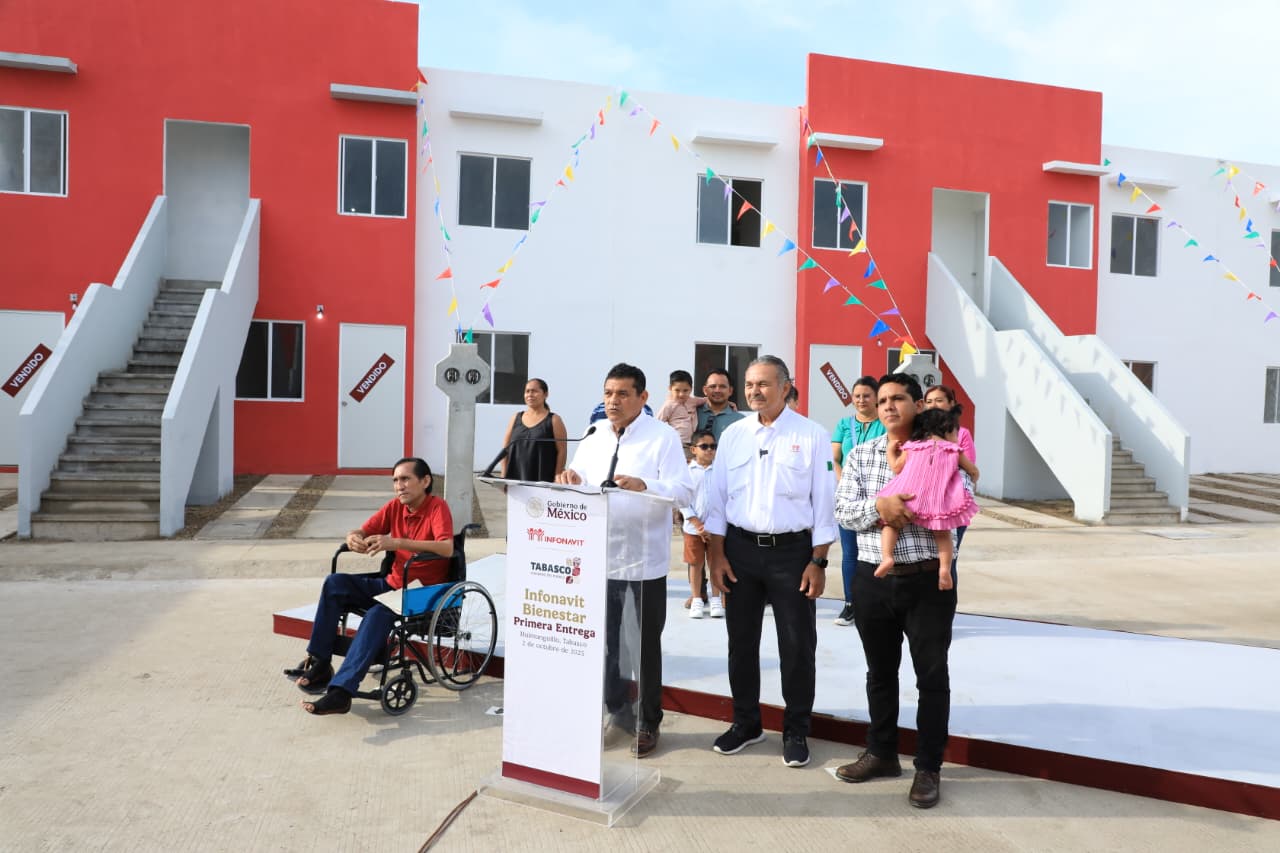 Construirá INFONAVIT 50 mil viviendas en Tabasco, para ampliar la meta sexenal junto al Gobierno del Estado a 90 mil.