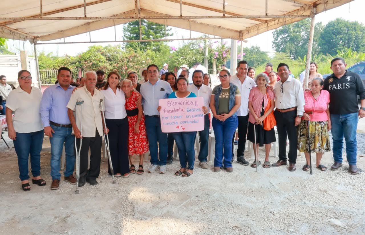 Alcaldesa de Huimanguillo realiza Audiencia Pública en el ejido Por la Moral de un Presidente.