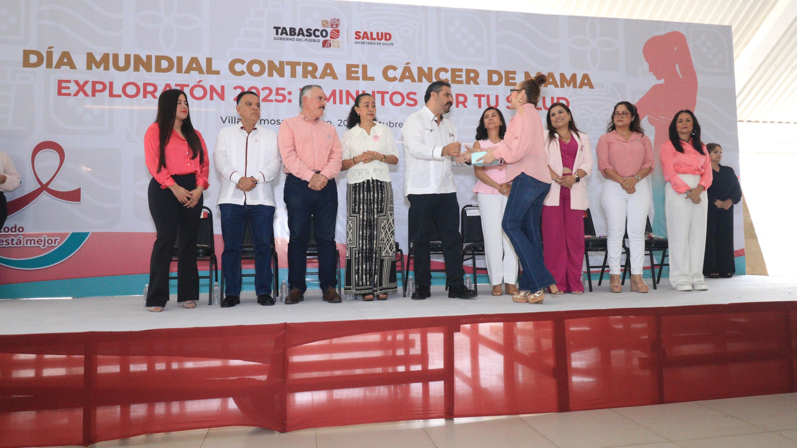 Autoexploración mamaria clave para la detección oportuna del cáncer de mama.