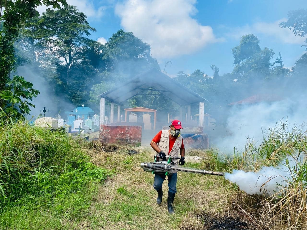 Alista Salud operativo en panteones para proteger a tabasqueños durante celebración de Fieles Difuntos.