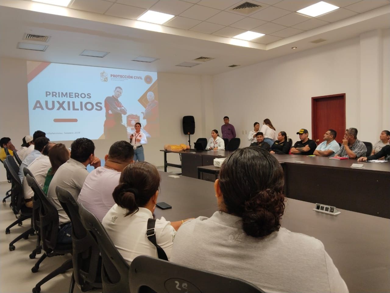 Fortalecen cultura preventiva en el sector restaurantero con capacitación del IPCET a la CANIRAC.