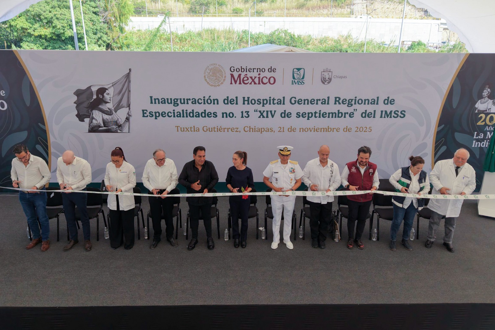 LOS INVITO EL 6 DE DICIEMBRE AL ZÓCALO A CELEBRAR 7 AÑOS DE TRANSFORMACIÓN: PRESIDENTA CLAUDIA SHEINBAUM AL INAUGURAR HOSPITAL GRAL DE ESPECIALIDADES NO. 13 DEL IMSS.