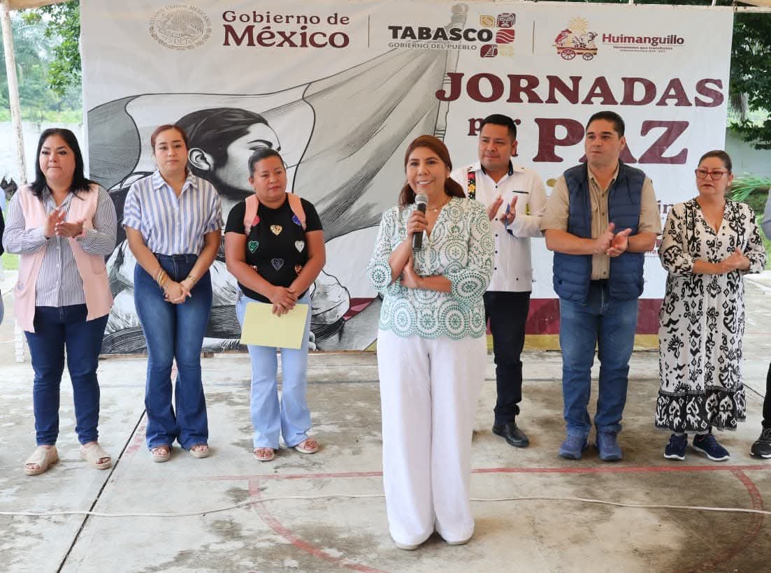 Presidenta Municipal Mari Luz Velázquez Jiménez realiza atención en territorio en la Laguna de los Limones, Huimanguillo.