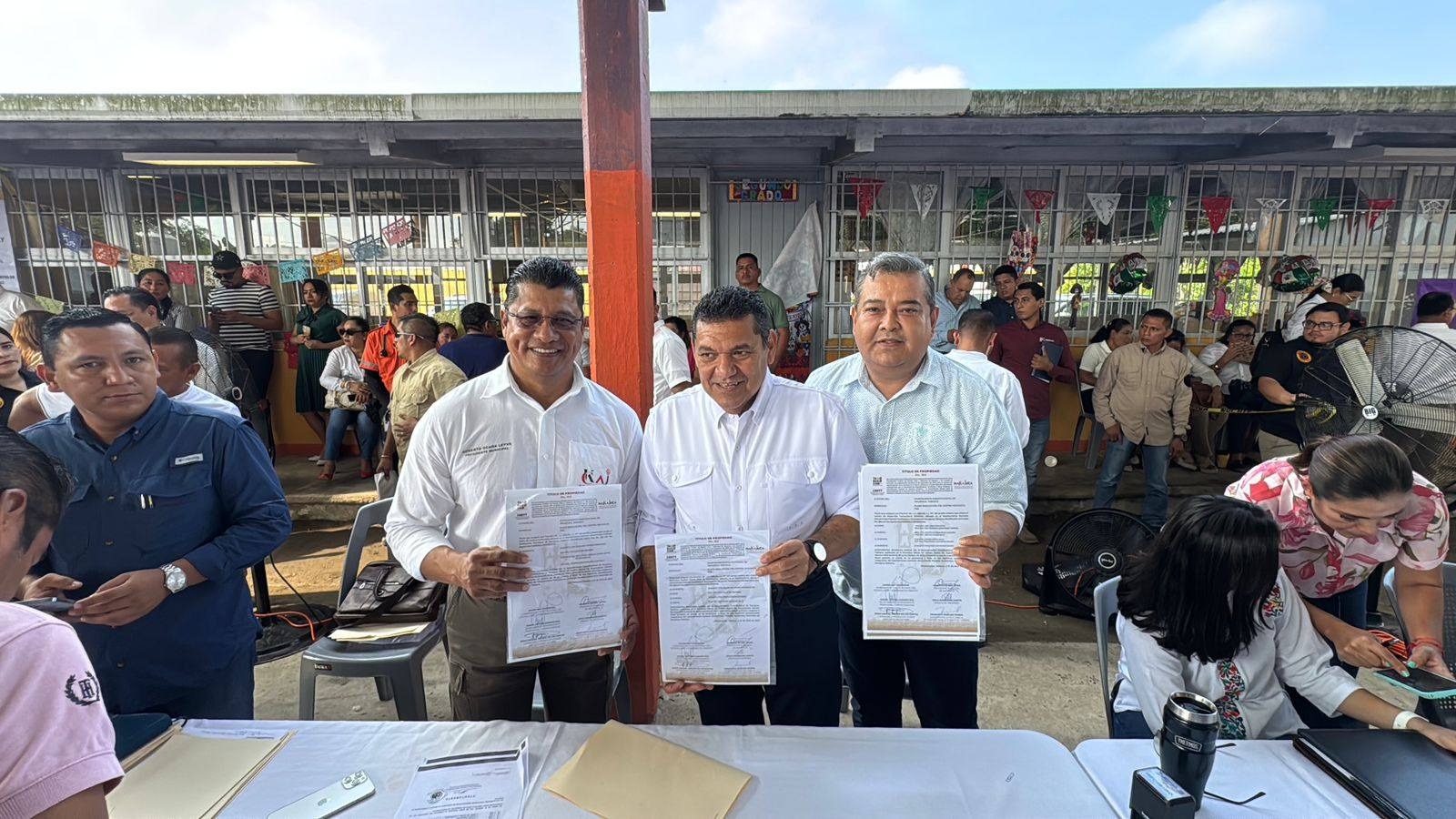 Dotan de certeza jurídica a servicios públicos estatales y municipales en Nacajuca.