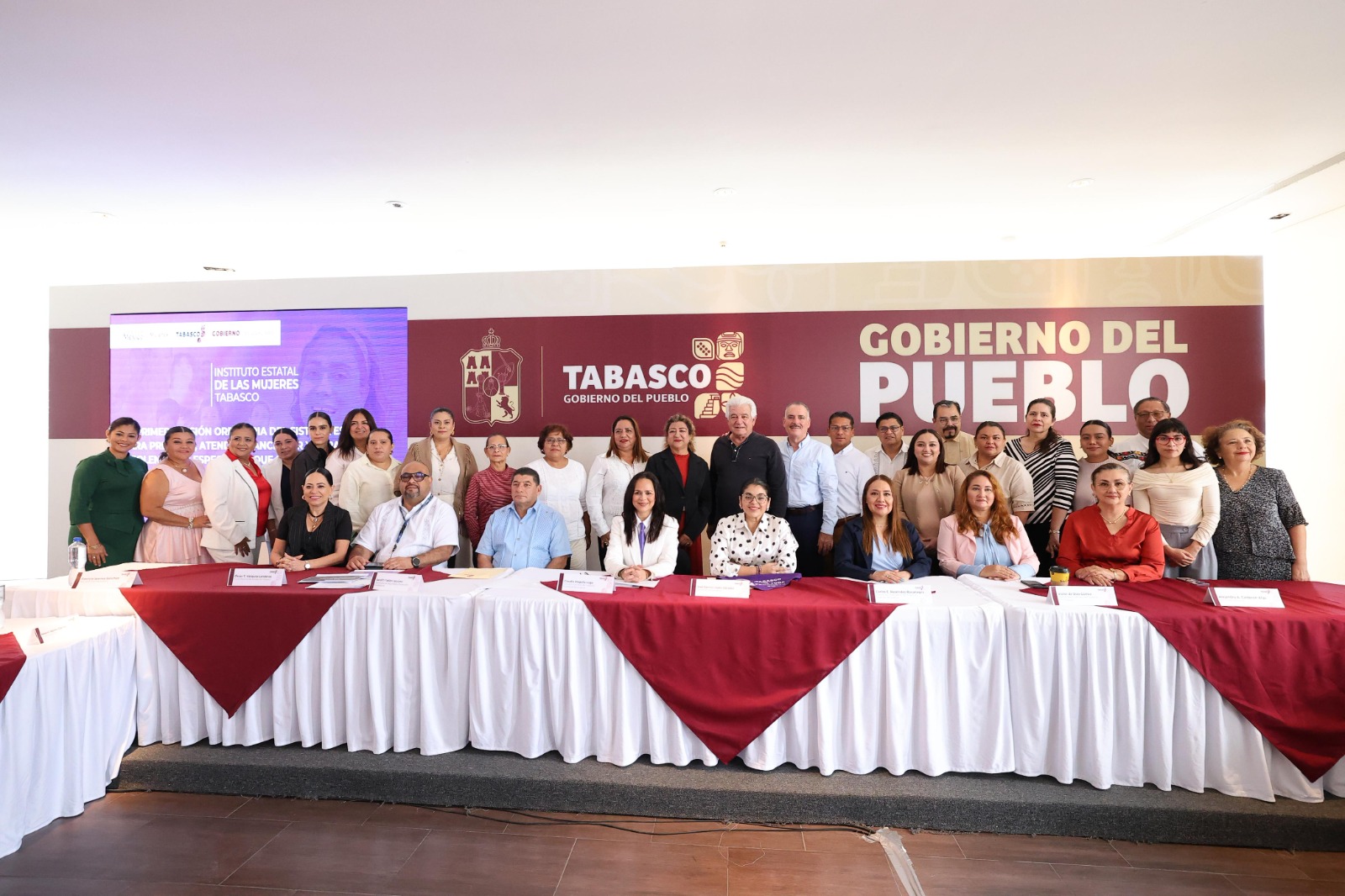 Gobierno del Estado traza ruta para materializar Plan Integral contra abuso sexual y blindar derechos de las mujeres.