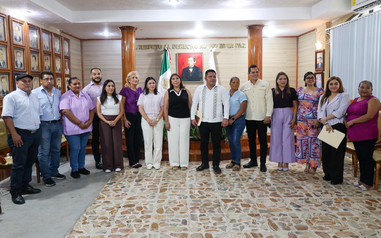 Alcaldesa Mari Luz Velázquez Jiménez impulsa la Jornada Integral contra el Abuso Sexual Infantil.