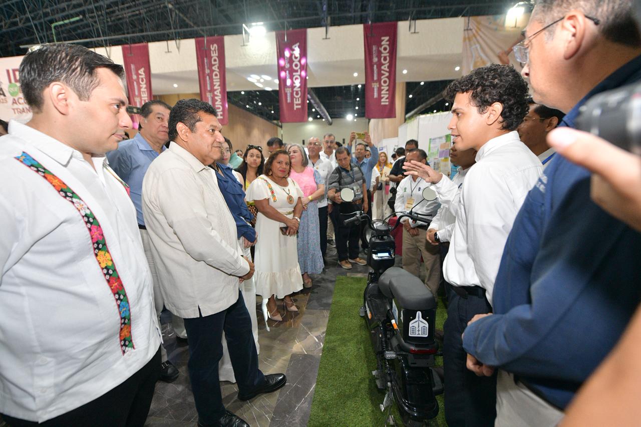 Inaugura Javier May Feria Estatal de Ciencia 2025 y afirma que Tabasco tiene todo para convertirse en un referente nacional en materia científica y tecnológica.