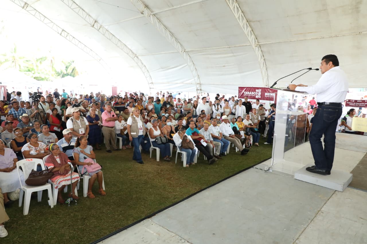 Gobierno del Estado ha cambiado la forma de gobernar en Tabasco; este año se ha destinado una inversión sin precedentes en programas sociales y obra pública en Paraíso: Javier May.