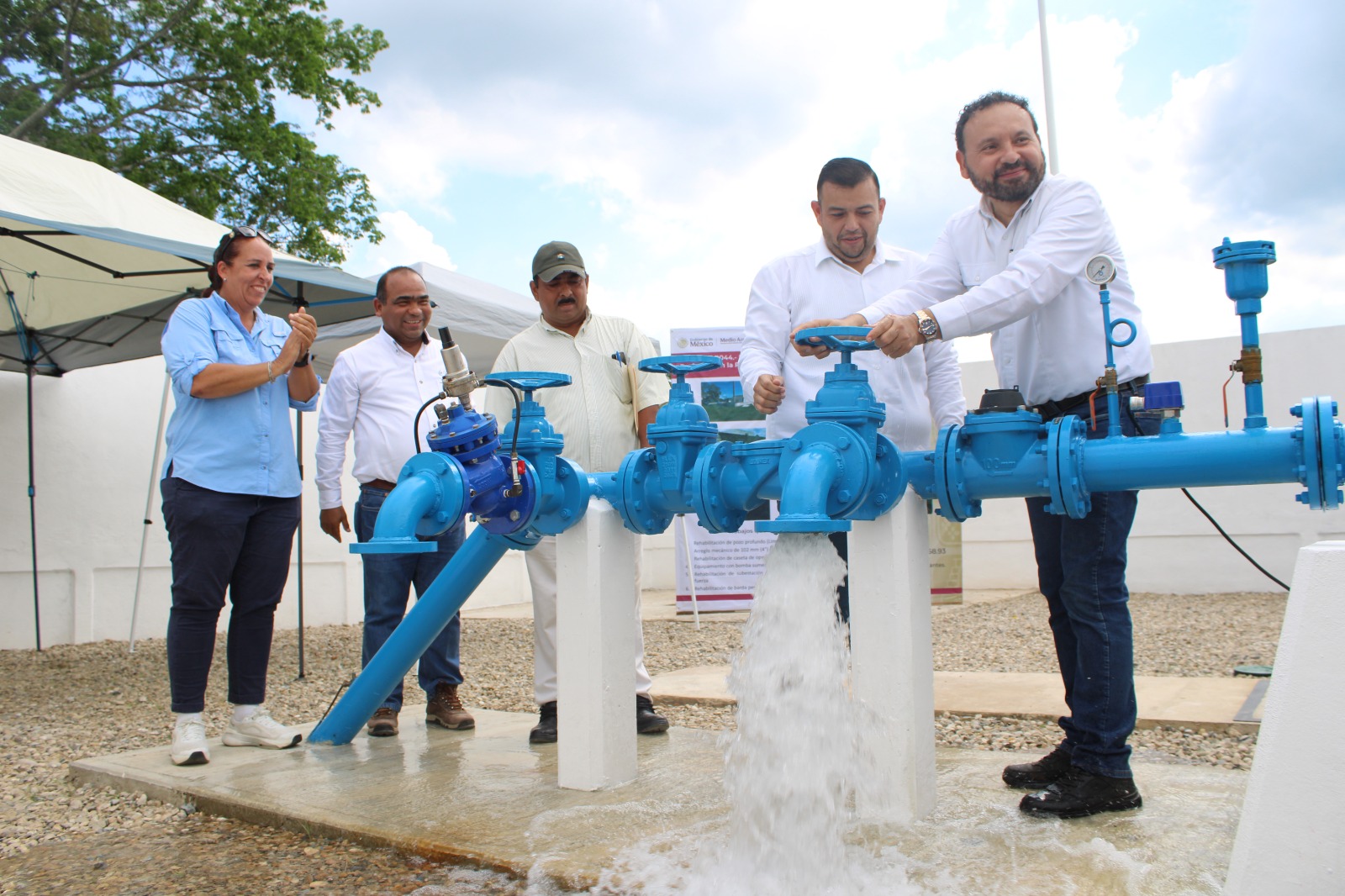 Gobierno del Estado cumple con rehabilitar el Sistema de Agua Potable de Guanal 2da, de Jalapa.