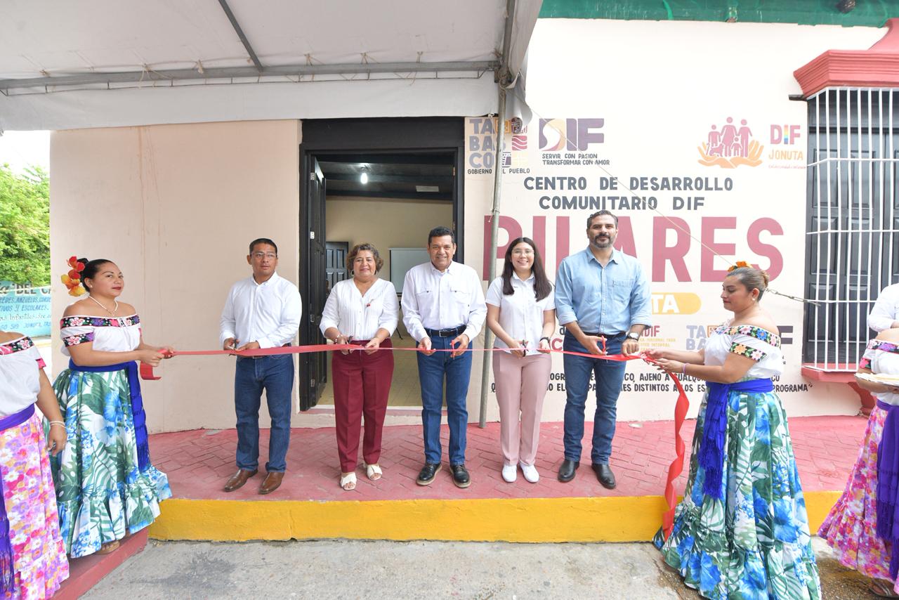 Tabasco, quinto estado del país en contar con Centros de Desarrollo Comunitario DIF Pilares; en Jonuta entrega Javier May otro espacio destinado a fortalecer lazos sociales y promover la paz.