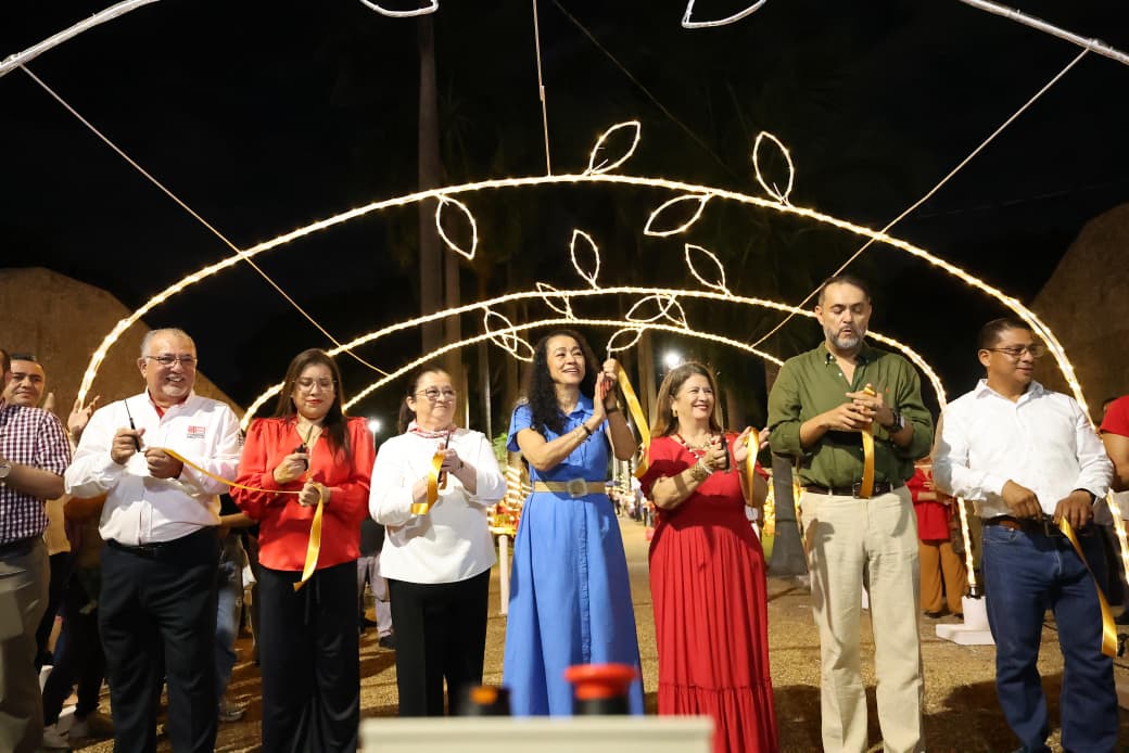 Inaugura presidenta honoraria del DIF Tabasco tradicional exhibición de nacimientos; son tiempos de verdadera comunión familiar, destaca.