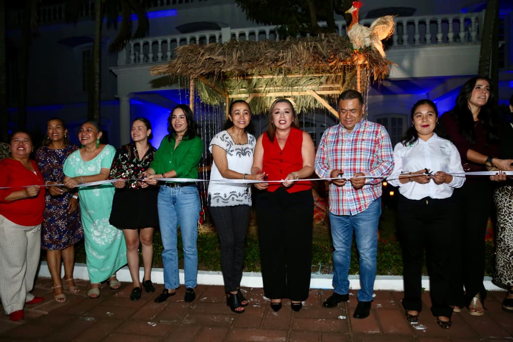 La Navidad llegó al Centro Cultural Quinta Grijalva para iluminar corazones.