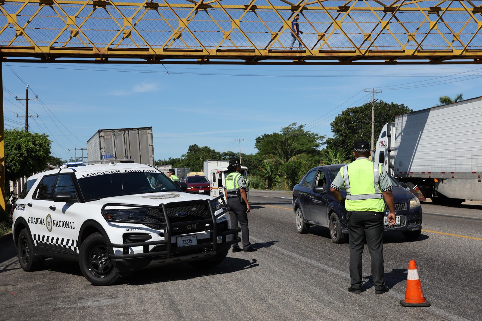Guardia Nacional refuerza vigilancia en carreteras estatales con operativos Cinturón y Casco.
