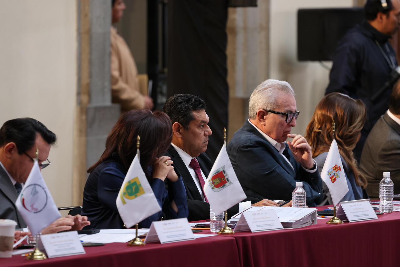 Participa Gobernador de Tabasco en sesiones de consejos nacionales de Seguridad Pública y de Protección Civil, encabezadas por Presidenta Claudia Sheinbaum.