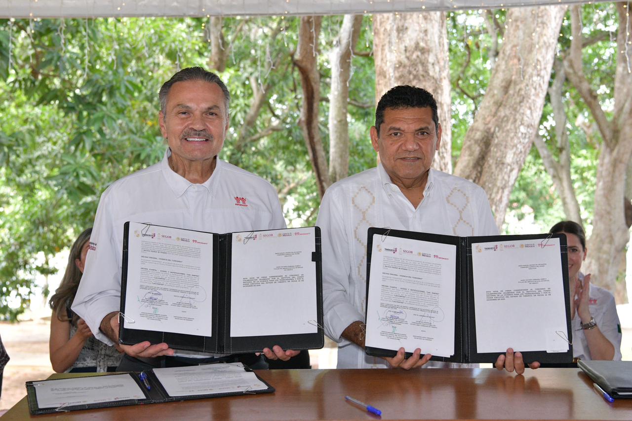 Gobierno del Estado e Infonavit firman convenio de colaboración para la construcción de viviendas que permitirá generar miles de empleos en Tabasco.